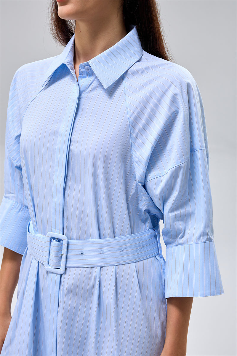 فستان ميدي بياقة وحزام