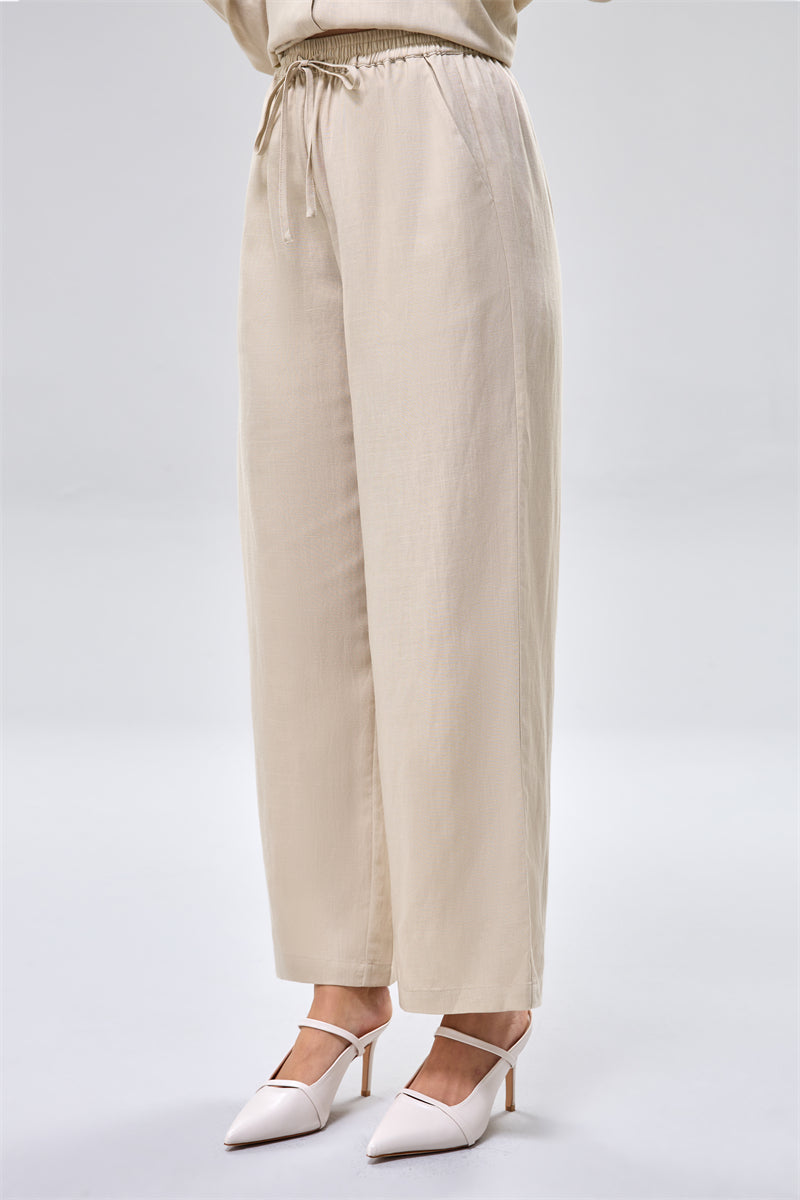 بنطلون واسع بخصر مطاطي