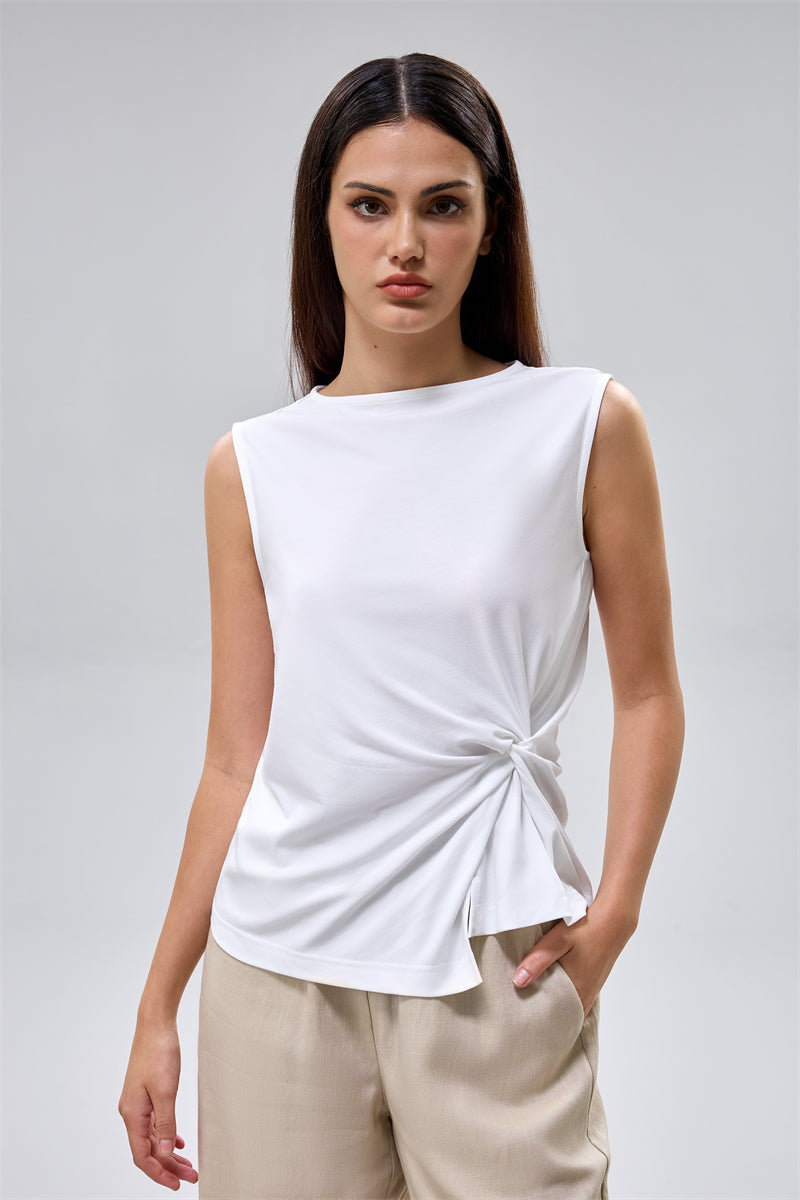 لوزة بدون اكمام مع عقدة جانبية