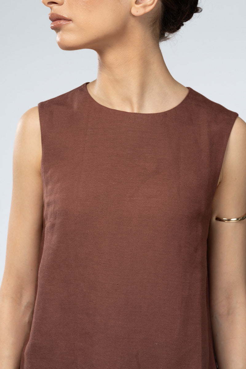 Sleeveless Minimal Top