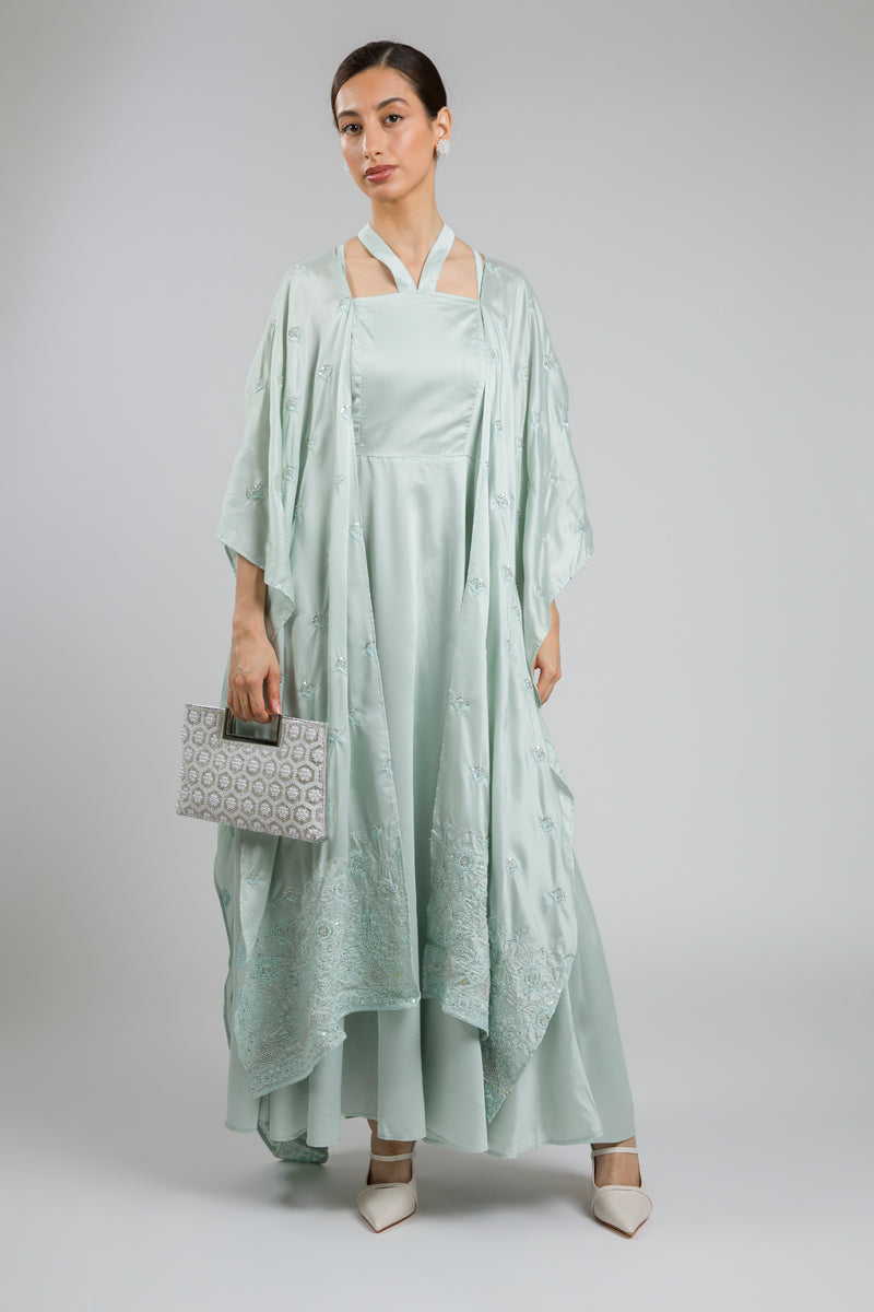 فستان ماكسي مطرز