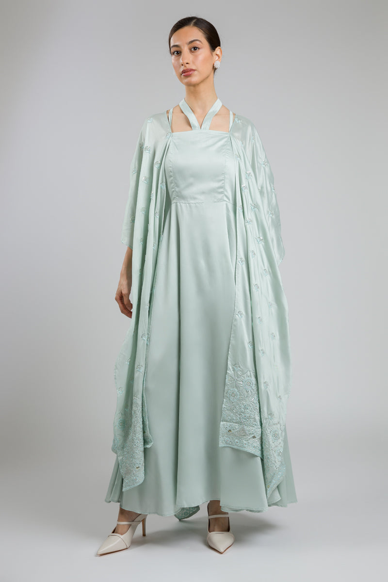 فستان ماكسي مطرز