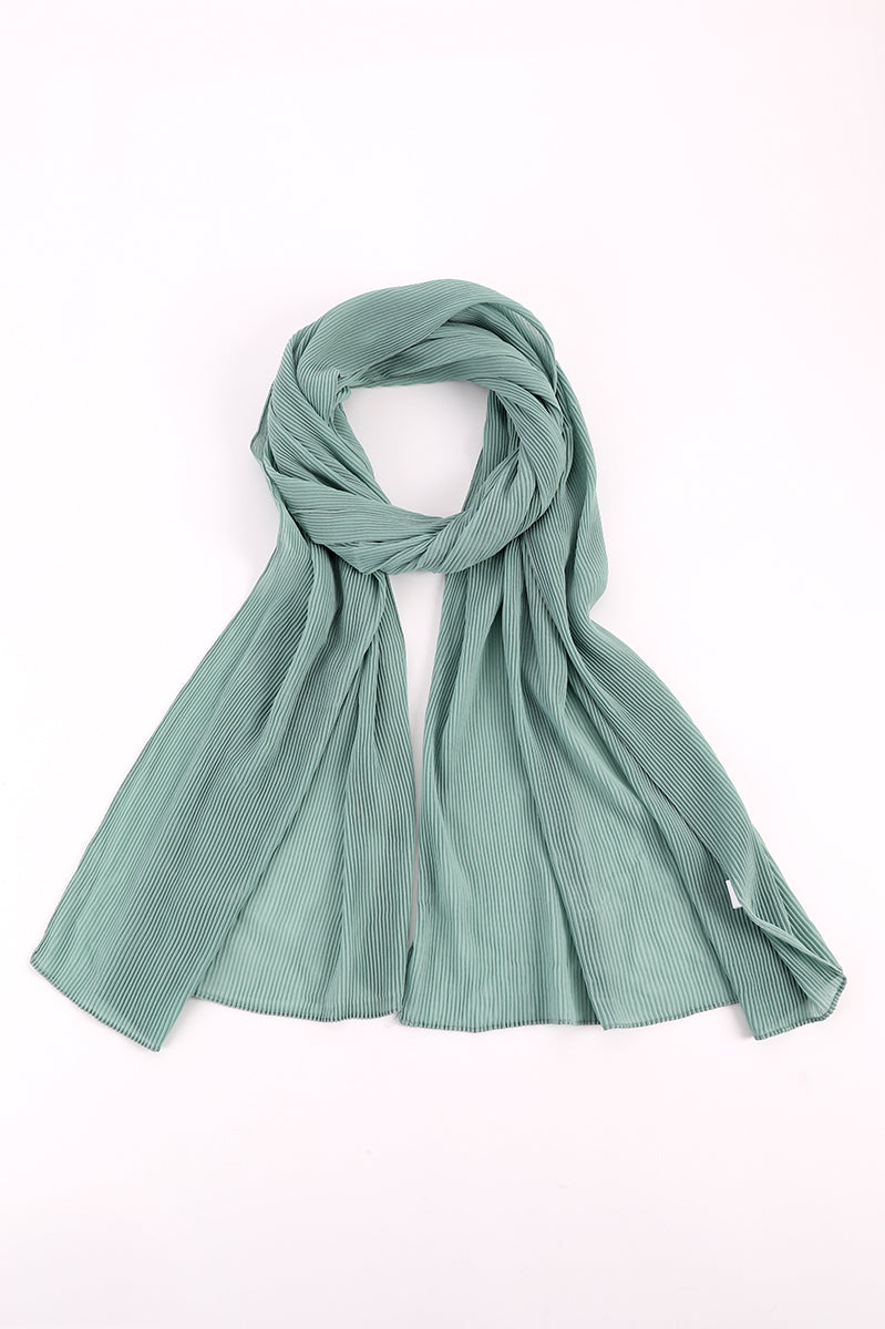 شال خفيف بتصميم مطوي