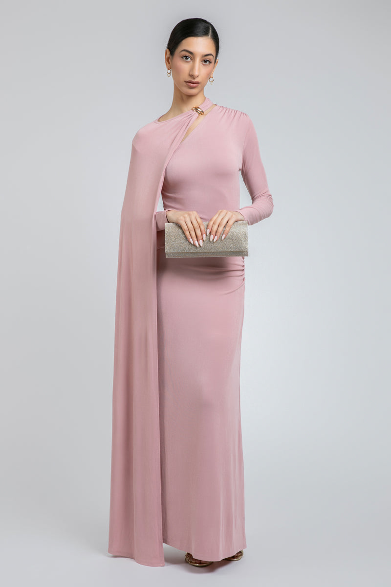 فستان سهرة بتصميم طبقة منسدلة