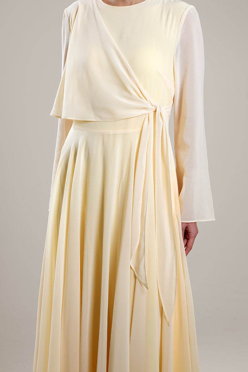 فستان ماكسي بتفصيل لف عند الخصر