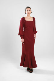 فستان ماكسي بقصة محددة