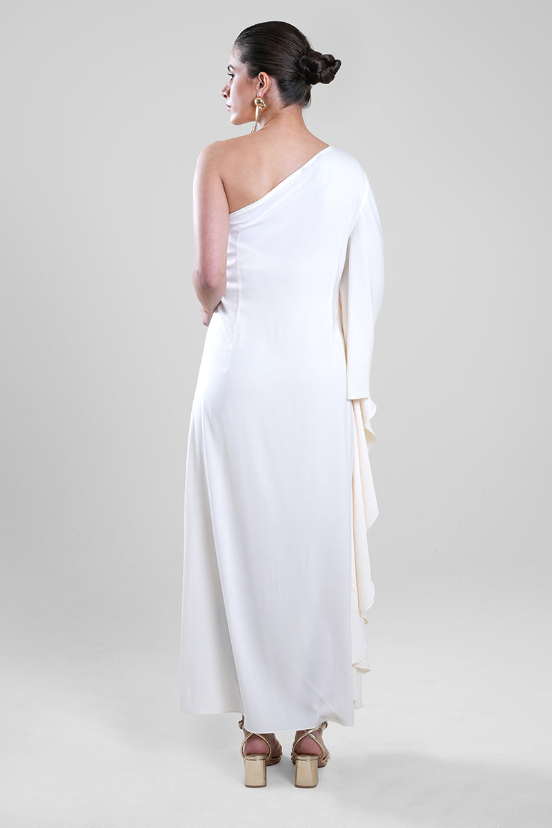 فستان ماكسي بكتف واحد وتفصيل منسدل