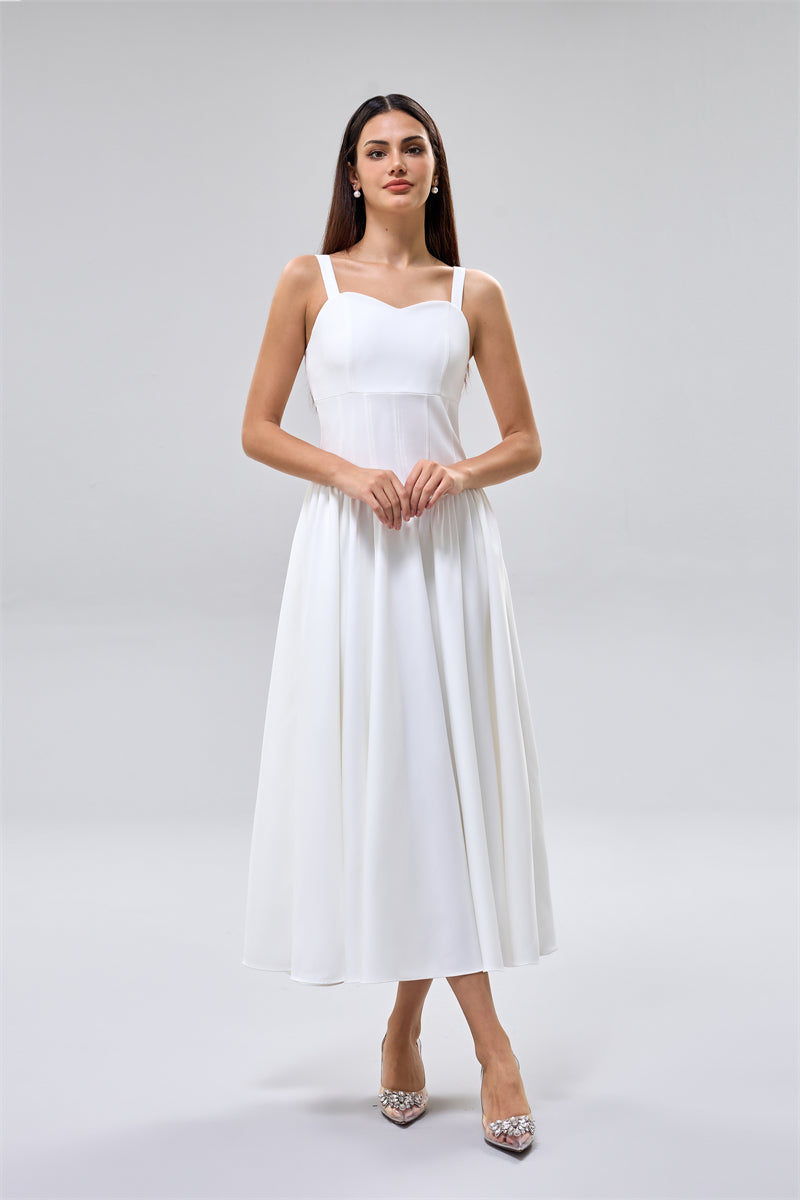 فستان ميدي بياقة قلب أنيقة