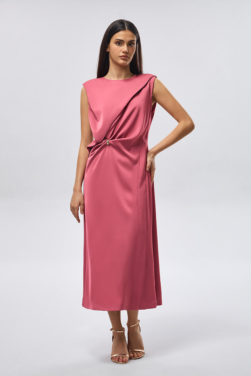 فستان بدون أكمام بتفاصيل منسدلة