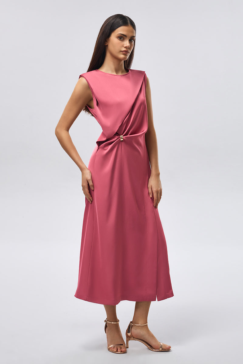 فستان بدون أكمام بتفاصيل منسدلة