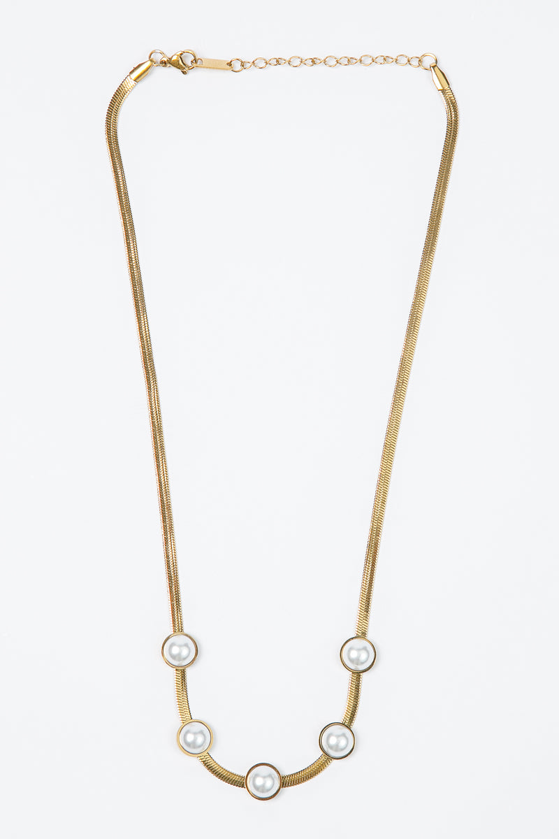 Necklace with Pearl Accents