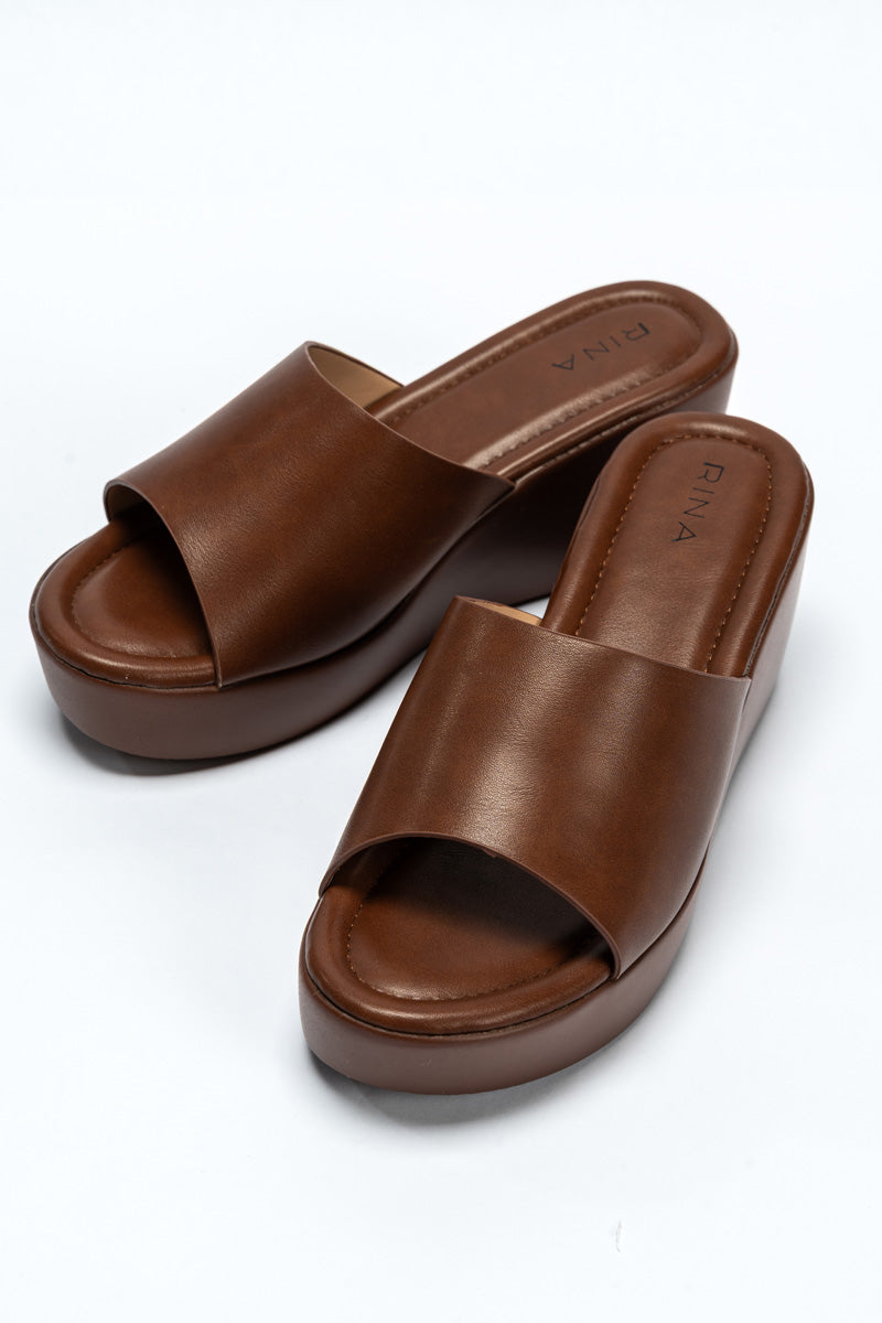 صندل سلايد بنعل مرتفع