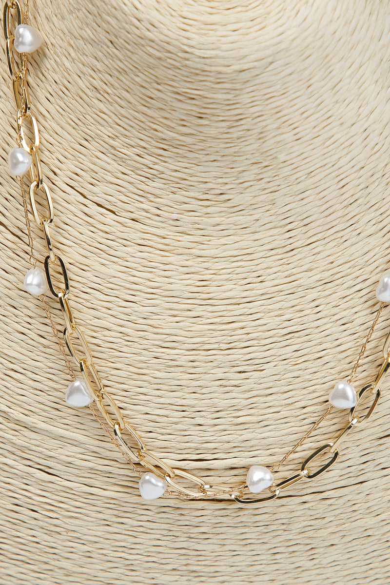 عقد بسلسلة ولمسات لؤلؤية