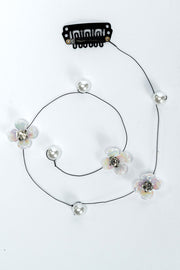 سلسة شعر مزينة باللؤلؤ والورود