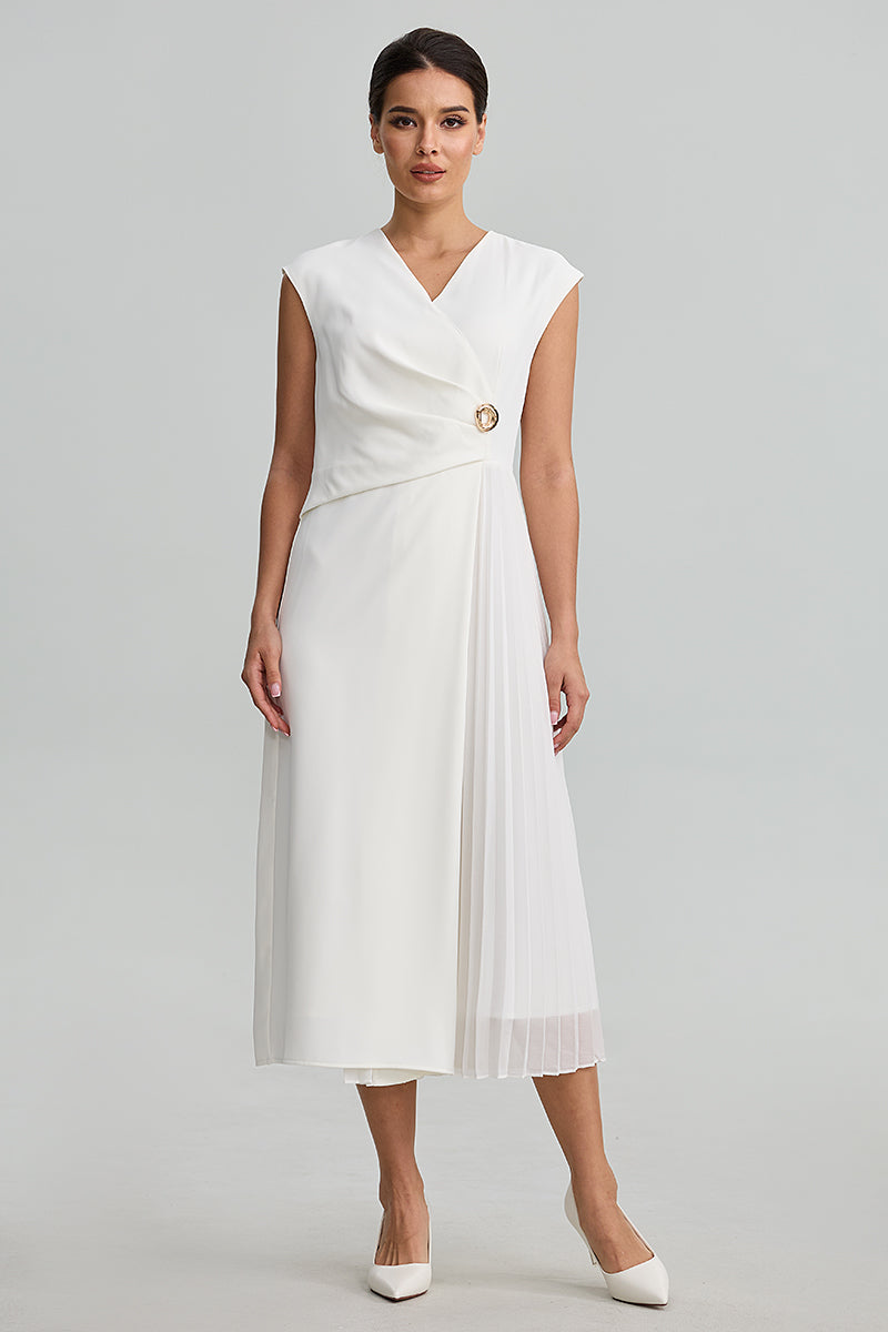 Sleeveless Pleated Dress