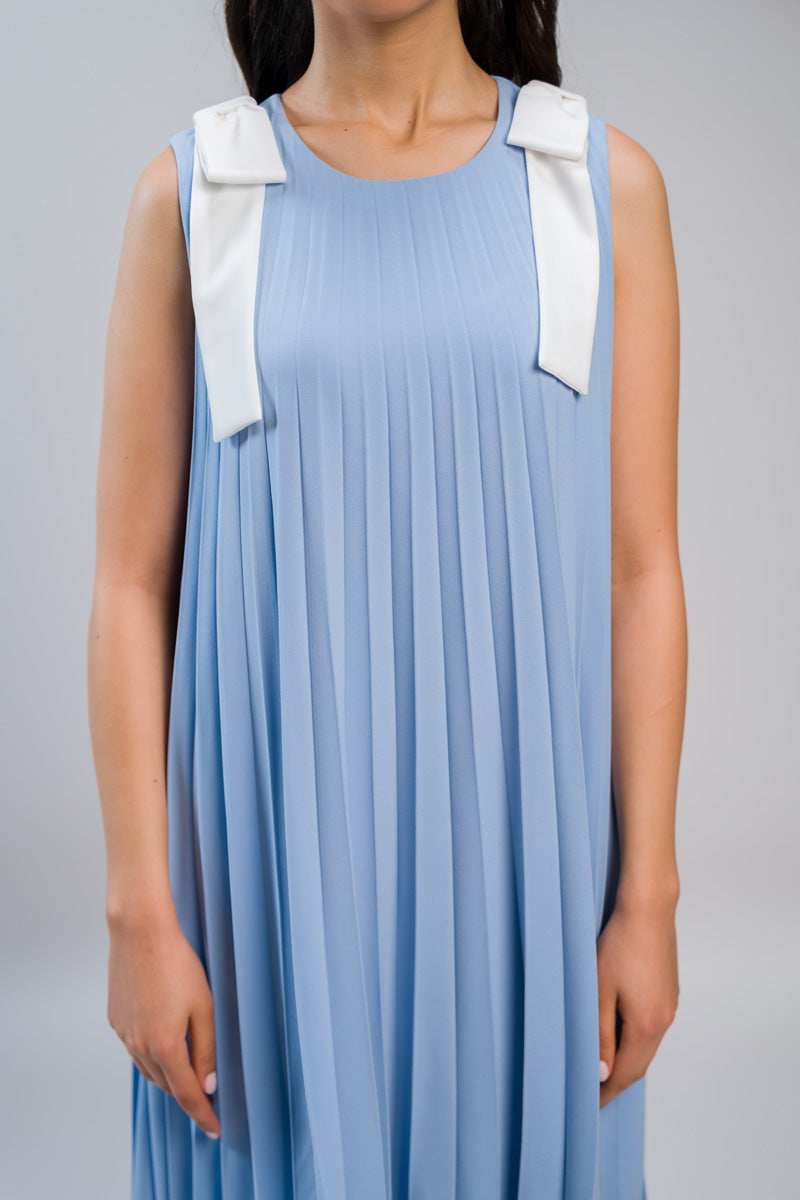 Sleeveless Pleated Midi Dress
