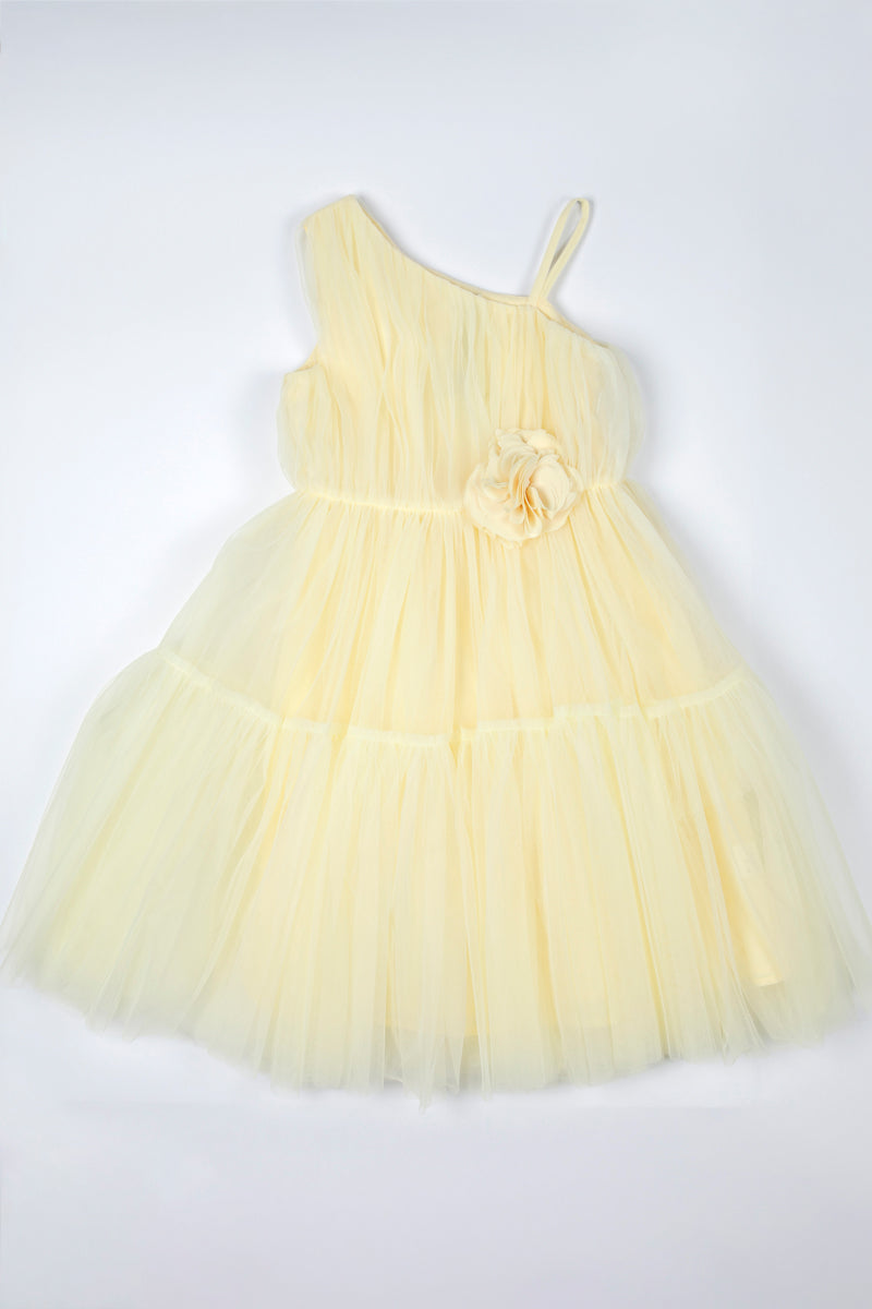 فستان حفلات كتف واحد من التول