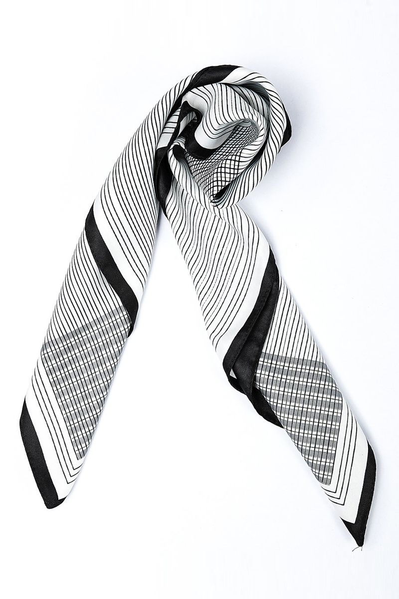 printed square foulard scarf