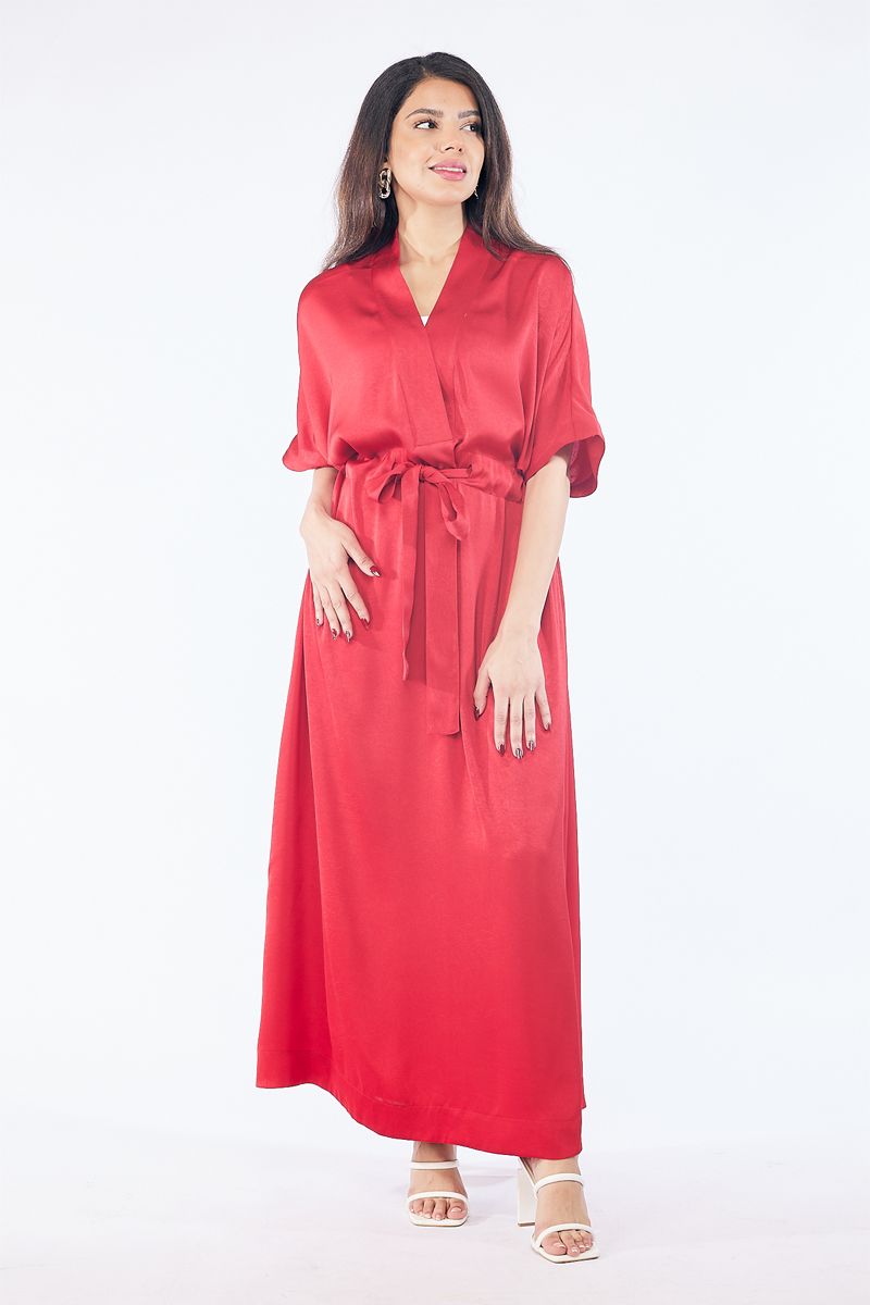 فستان ماكسي برباط على الخصر