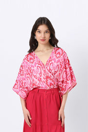 بلوزة نسائية لف بطبعات